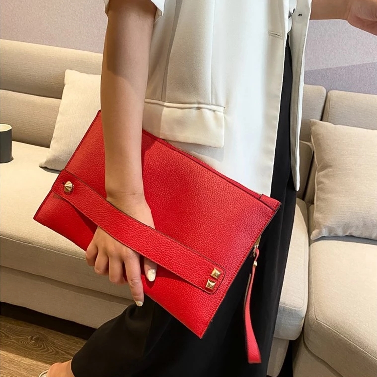 Bolsa de Luxo Feminina de Cour - Leatherwork Rivets avaliação e preço