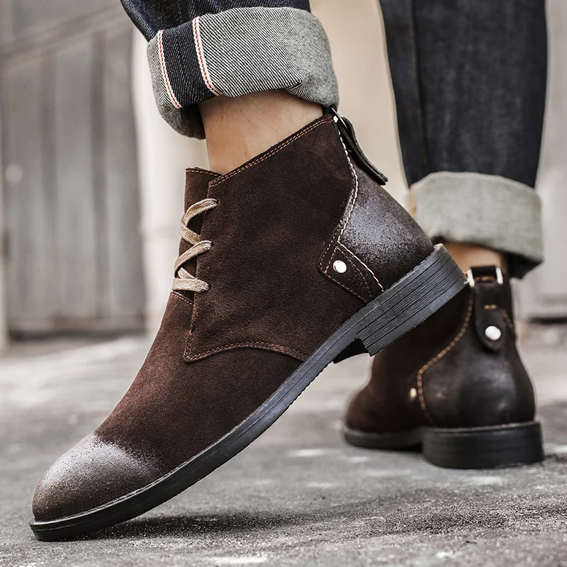 Nova camurça de vaca botas de  - Leatherwork Tools avaliação e preço